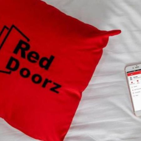Reddoorz Near Rs Cikini Jakarta Exteriér fotografie