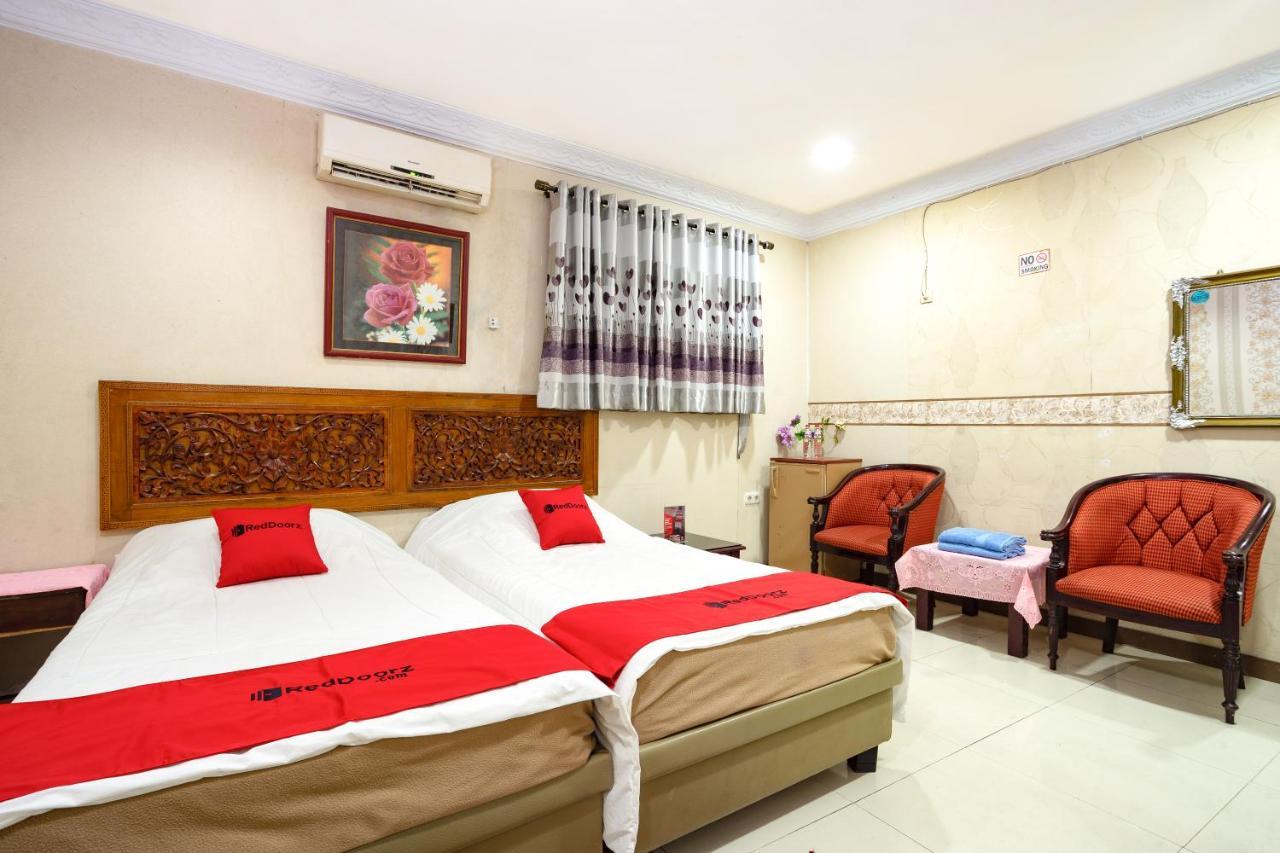 Reddoorz Near Rs Cikini Jakarta Exteriér fotografie